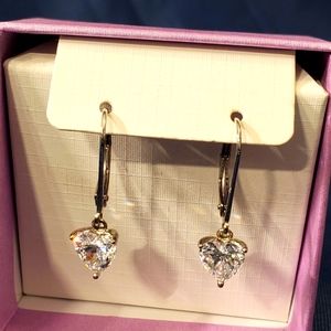 Heart shaped dangling earrings.